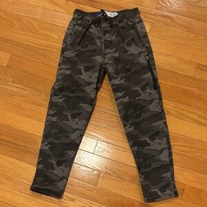 Kids' Gray Camo Jogger Pants